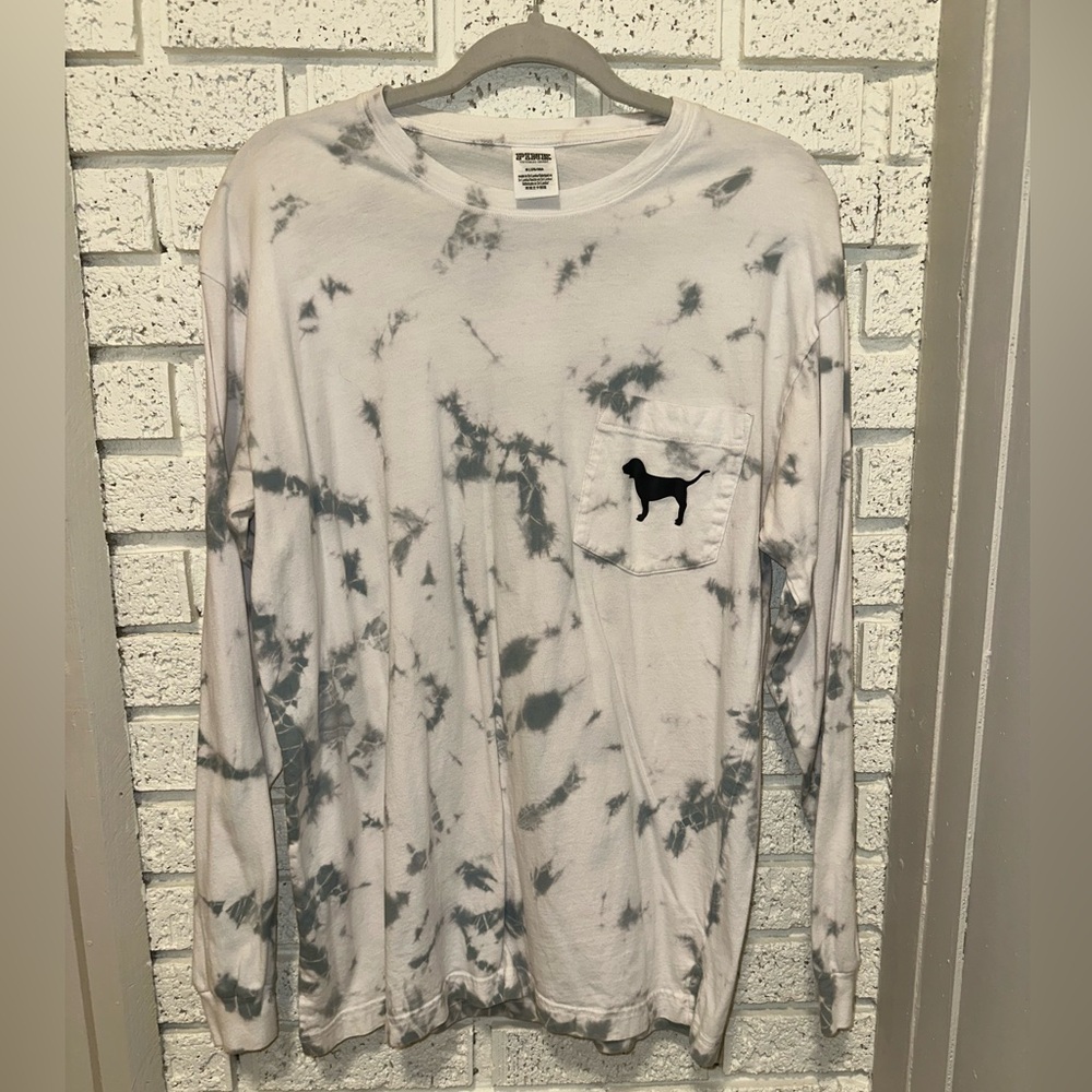 PINK Victoria's Secret White Long Sleeve Tee